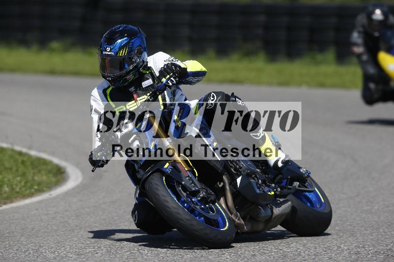 /Archiv-2024/29 12.06.2024 MOTO.CH Track Day ADR/Gruppe rot/50